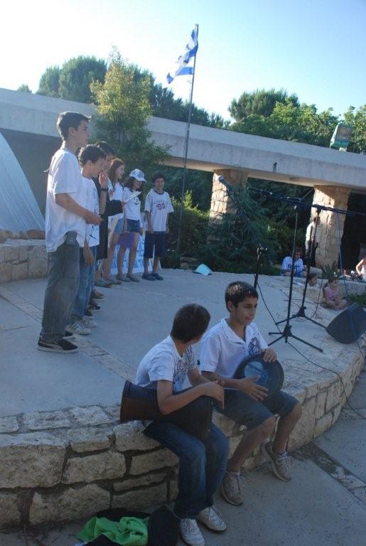 תמונות מטקס שבועות 2011