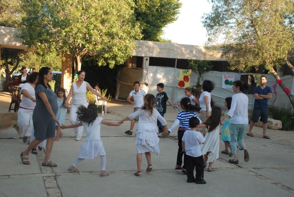 תמונות מטקס שבועות 2011