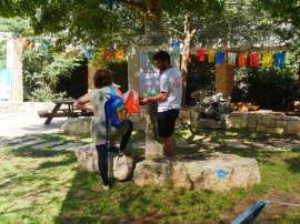 1010729 (Large)